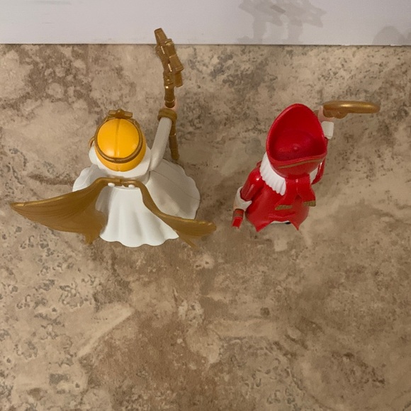 Playmobil Christmas Angel and Saint Nicholas St Nick figures - Picture 4 of 7